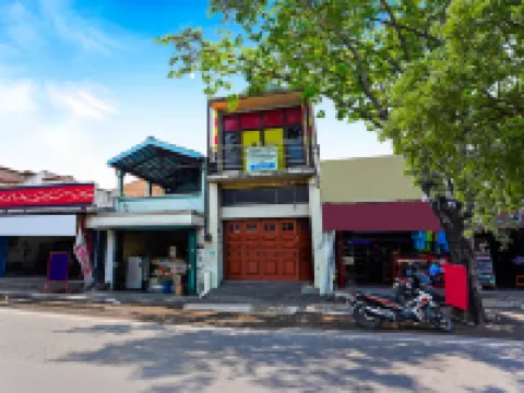 OYO Life 91856 Griya Gedangan Syariah Hoteles en Gedangan