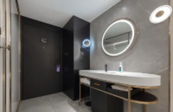 太原柳巷府西街亞朵X酒店 太原酒店