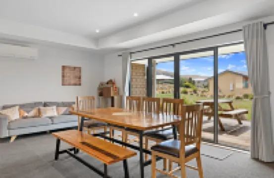 Hunter Hunter Hotels in Lake Tekapo