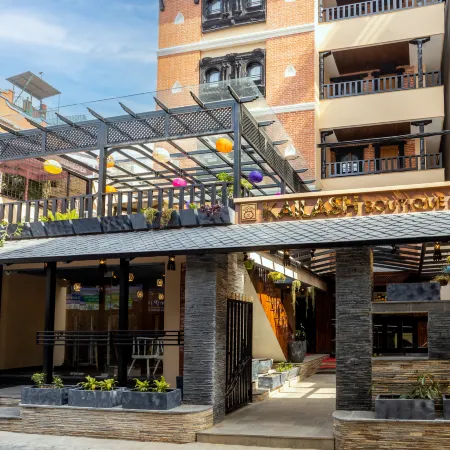Kailash Boutique Hotel Отели рядом с достопримечательностью «Бхимсен Тауэр (Дарахара)»