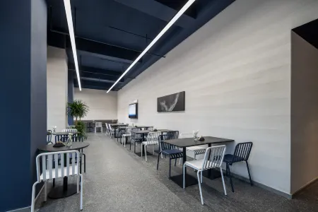 Longhu Tianjie Light Residence West Long River Street Hotel in Hefei High tech Zone Отели рядом с достопримечательностью «China University of Science and Technology (High-tech Campus)»