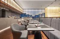 Changyang Binjiang Winston Hotel