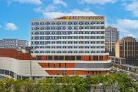 Vienna International Hotel （Zhouzhi Shuijie） Hotels in Zhouzhi