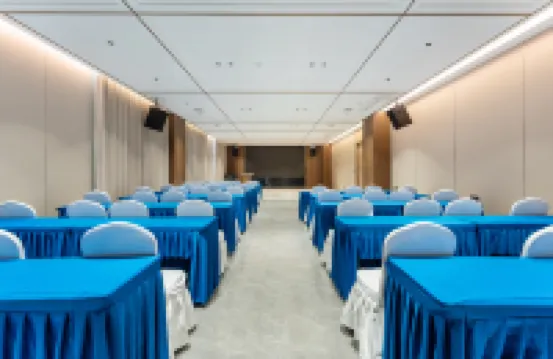 雲際酒店（撫州文昌裏萬象天幕廣場店） 撫州酒店