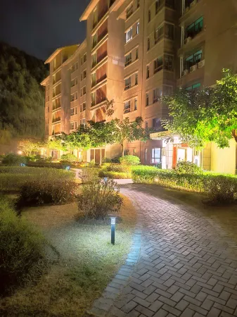 Qinglan Spring Hot Spring Homestay Отели рядом с достопримечательностью «Shibashuiyuan Ecological Scenic Spot»