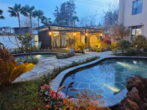 Tengchong Yunshan Peninsula Hotel