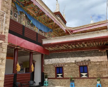 Jiangchu Tai Reception Station Hotels in Danba