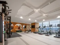 Hilton Garden Inn Kunming Railway Station Hotels near Guandu