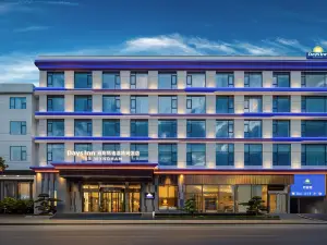 Days Inn by Wyndham Jianshi Enshi （Dixinggu Branch）