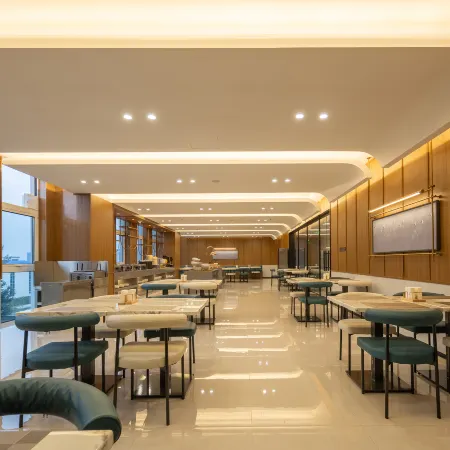 Magnotel Business Hotel (Cangzhou Xian Development Zone Xianshang Building)