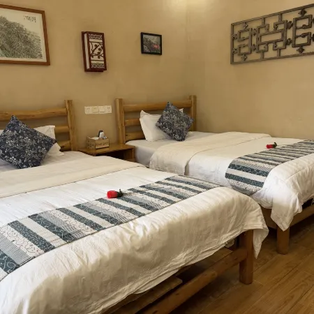 Yongzhou Ancient Village Inn