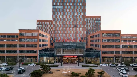 Linyi Talent Academic Exchange Center Hotel in Linyi