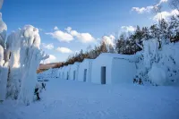 WUSUOJU·LU - Hot Springs