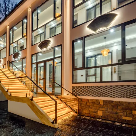 Zhenshan Qigu | 180° Zen-Inspired Luxury Homestay (Wutai Mountain Scenic Area)