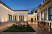 Yining Liuxing Street Xingya Homestay