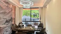 Panda Girl Resort Hotel (Siguniang Mountain Branch)