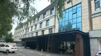 Cainian Hotel (Zhengzhou Xinzheng International Airport) - Ramah Hewan Peliharaan