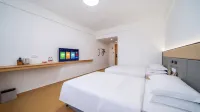 Yuexi Mingtangshan Hotel - พร้อมอาหารเช้า