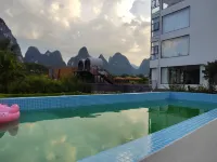 Huahangyu Hotel (Xingping 20 Yuan Scenic Area) - Romantic