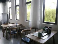 Aoyuan Guesthouse