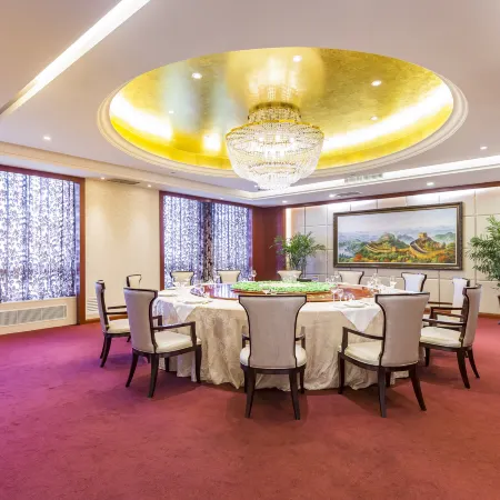 Wulanchabu Berun Hotel
