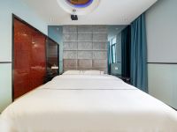 上海唯艾酒店 - 极光TV巨幕影院高级大床房