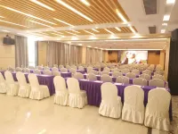 Lavande Hotel(Shaoguan High-speed Railway Station) Hotels in Shaoguan