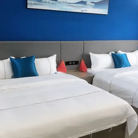 Starry Moon Bay Hotel