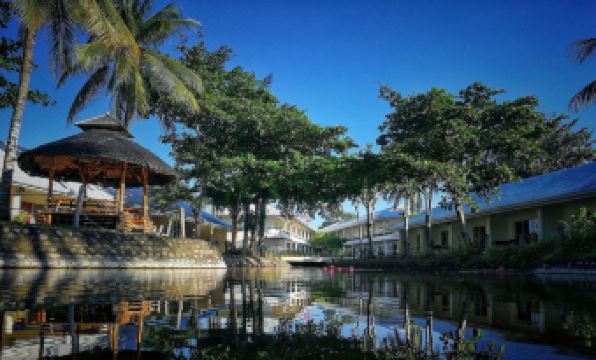 Almont Inland Resort