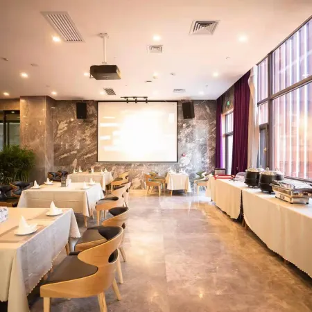 MILUO METROPARK ECO RESOR HOTEL