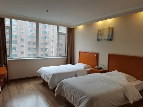 GreenTree Inn (Linjiang Yalujiang)