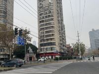 汉庭酒店(上海陆家嘴源深体育中心地铁站店) - 酒店景观