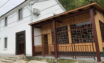 Houpu Jiayuan Featured Guesthouse