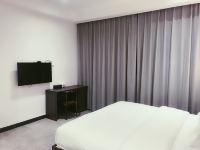 六盘水海豚湾酒店 - 舒适大床房