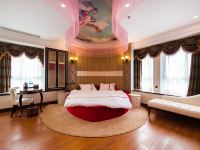 内江甜城国际酒店 - 精致大床房
