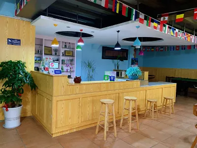Shiguanguyi Youth Inn Hotels near Xiangshan