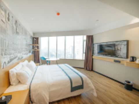 城市便捷酒店(泸州江阳区市政府店) - 高级大床房