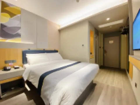 Homeinn Selected Hotel (Beijing Beixinqiao Nanluoguxiang) Hotels in Beijing