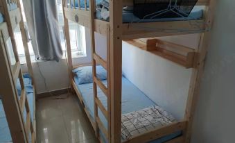 Time Xiaozhu Youth Hostel