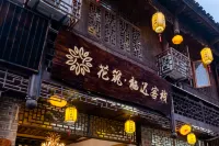 Floral Hotel·Furong Town Qichi Hotel (Great Waterfall Branch) Các khách sạn ở Vĩnh Thuận