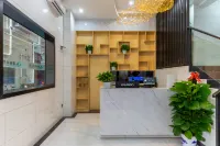 Yage Business Apartment (Shenzhen North Railway Station Branch) Hotels in Shenzhen