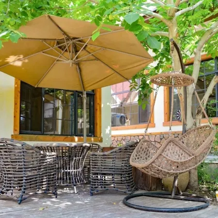 Huaying Homestay Отели в г. Лайшуй