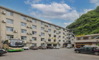 New Beacon Shennongjia Villa