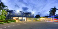 Alex Beach Cabins and Tourist Park Hotels in Alexandra Headland