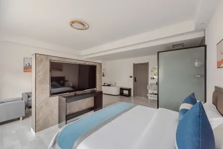 Don't ask about the return period light luxury homestay (Dali Ancient City Branch)