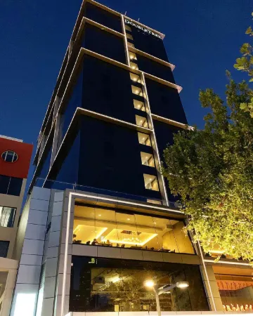 Doubletree by Hilton Perth Northbridge Отели рядом с достопримечательностью «Нортбридж»