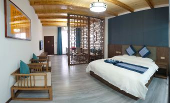 Wufeng Liziping Eco Hotel