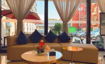 Elite Hotel (Beijing International Exhibition Hepingli North Street Subway Station store)