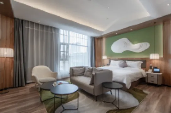 Green No. 19 Hotel (Nanyang Seventh Road Wollonggang Store)