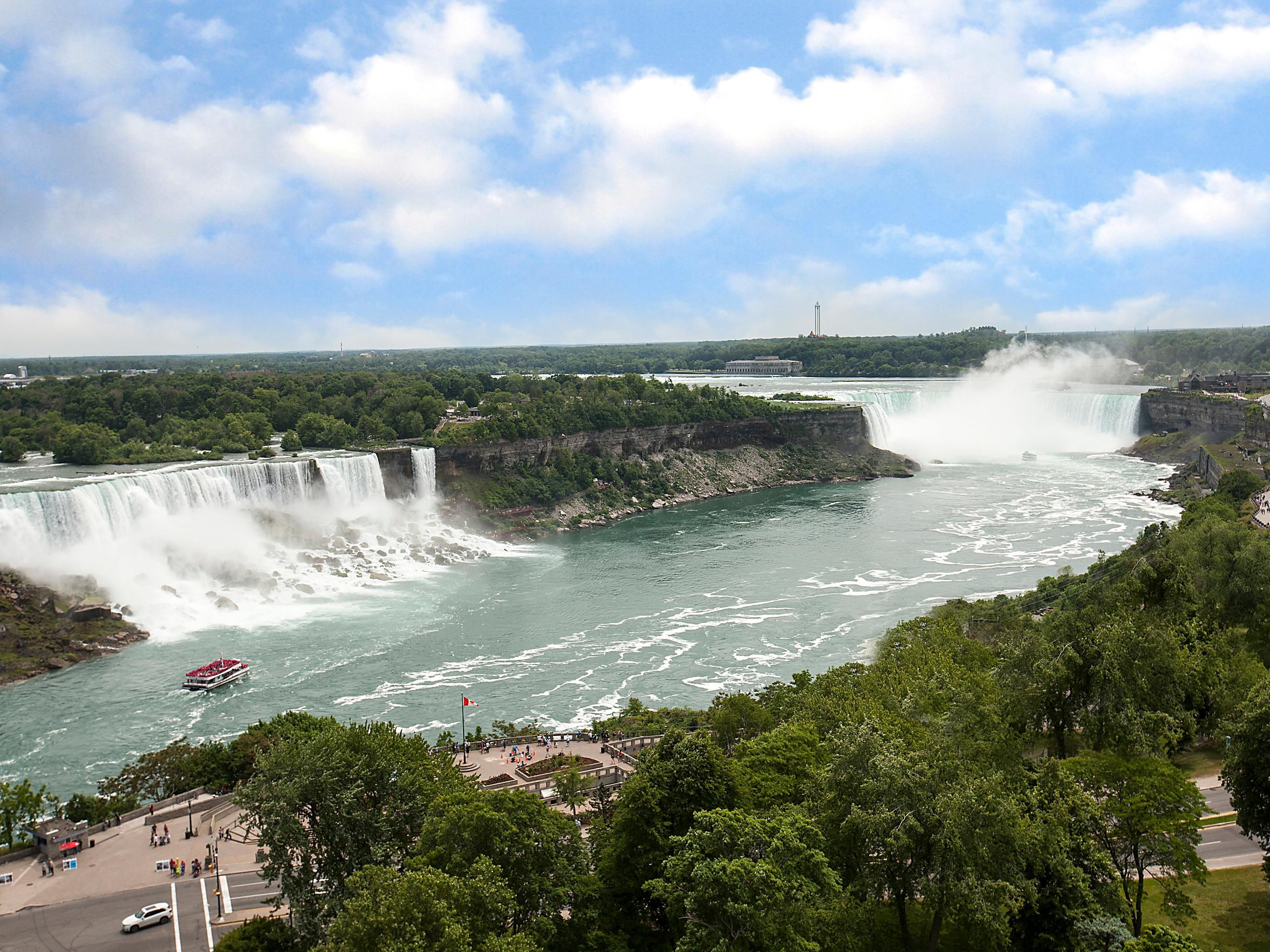 Crowne Plaza Niagara Falls Fallsview, an Ihg Hotel